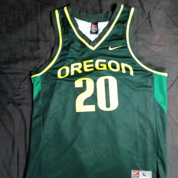 Nike Team Oregon Ducks Sabrina Ionescu Basketball Jersey - Picture 2 of 9